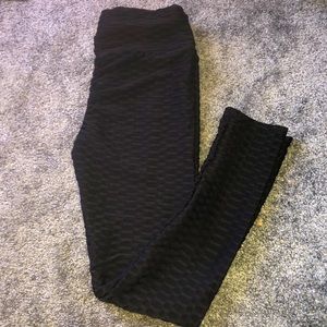 Tik Tok Scrunch Butt Leggings